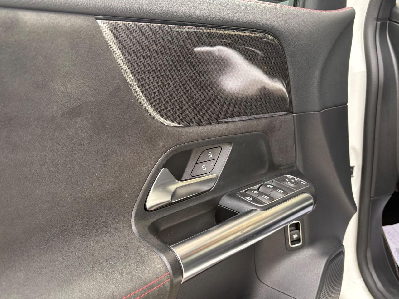 Mercedes-Benz GLA 200 GLA-Clas #8981