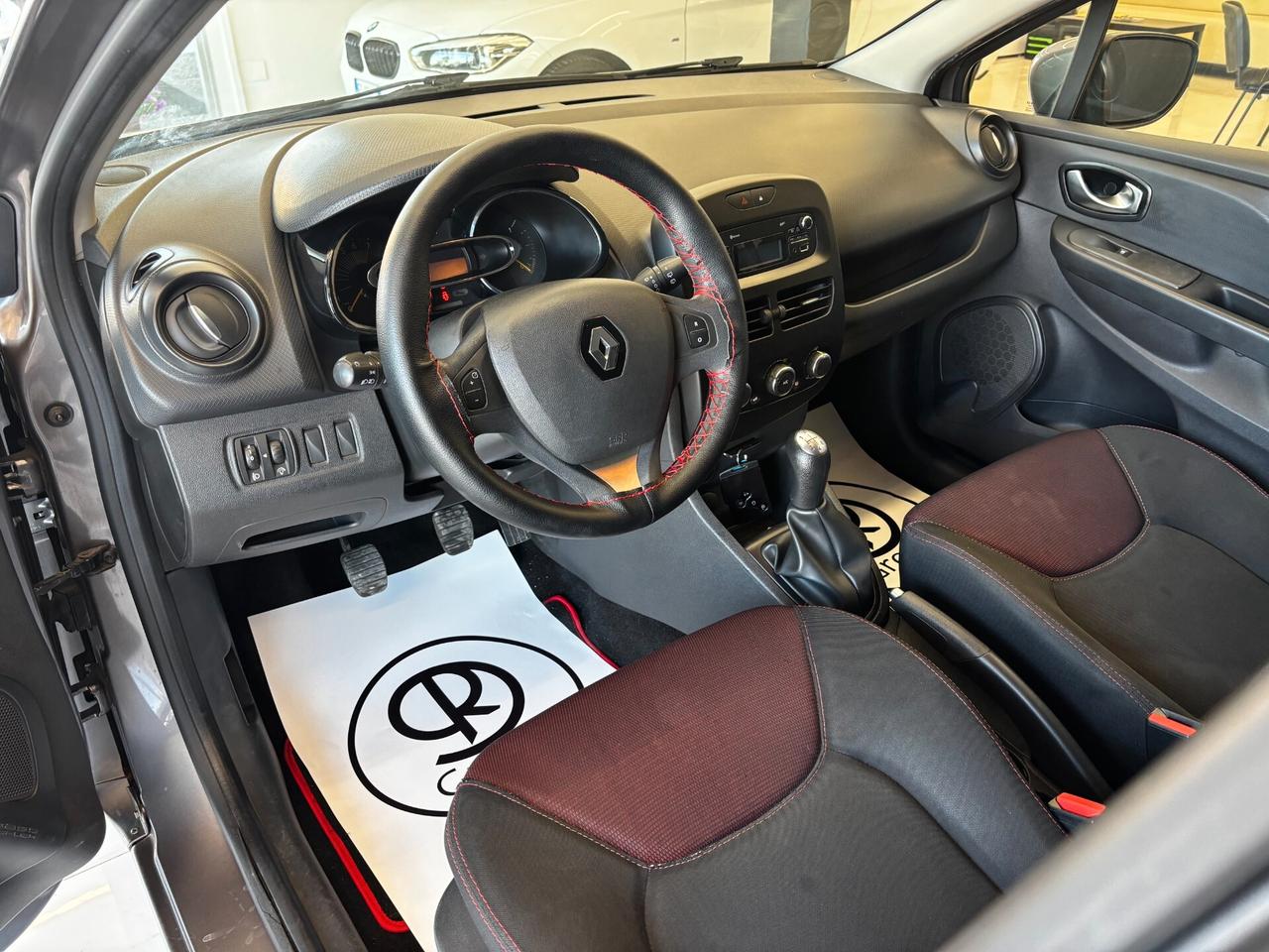Renault Clio 1.2 73CV 5 porte Zen