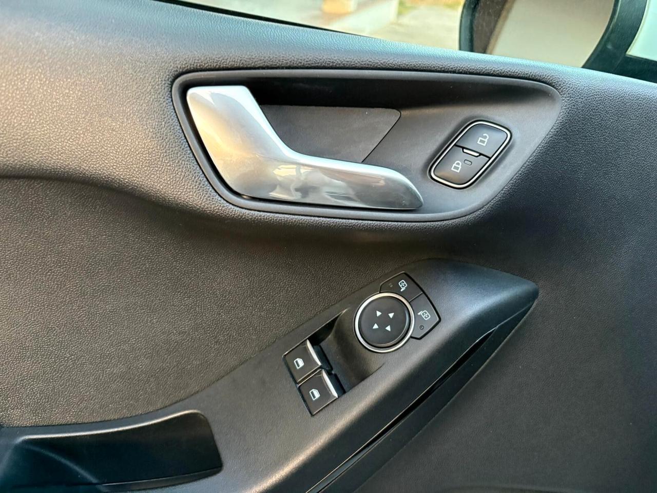 Ford Fiesta 1.5 TDCi 5 porte Plus PARI NUOVO - NEOPATENTATI