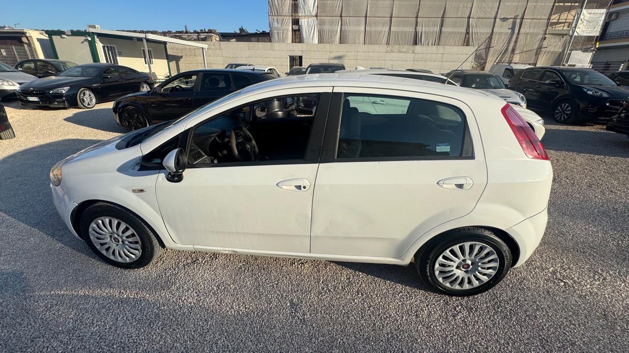 Fiat Grande Punto 1.3 MJT 75 CV 5 porte Active