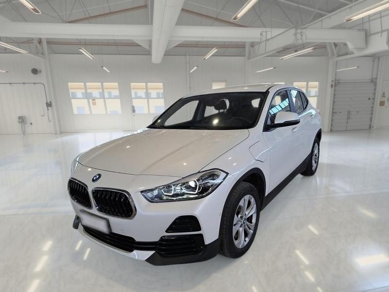 BMW X2 XDRIVE 25E BUSINESS X AUTOMATICO SUV
