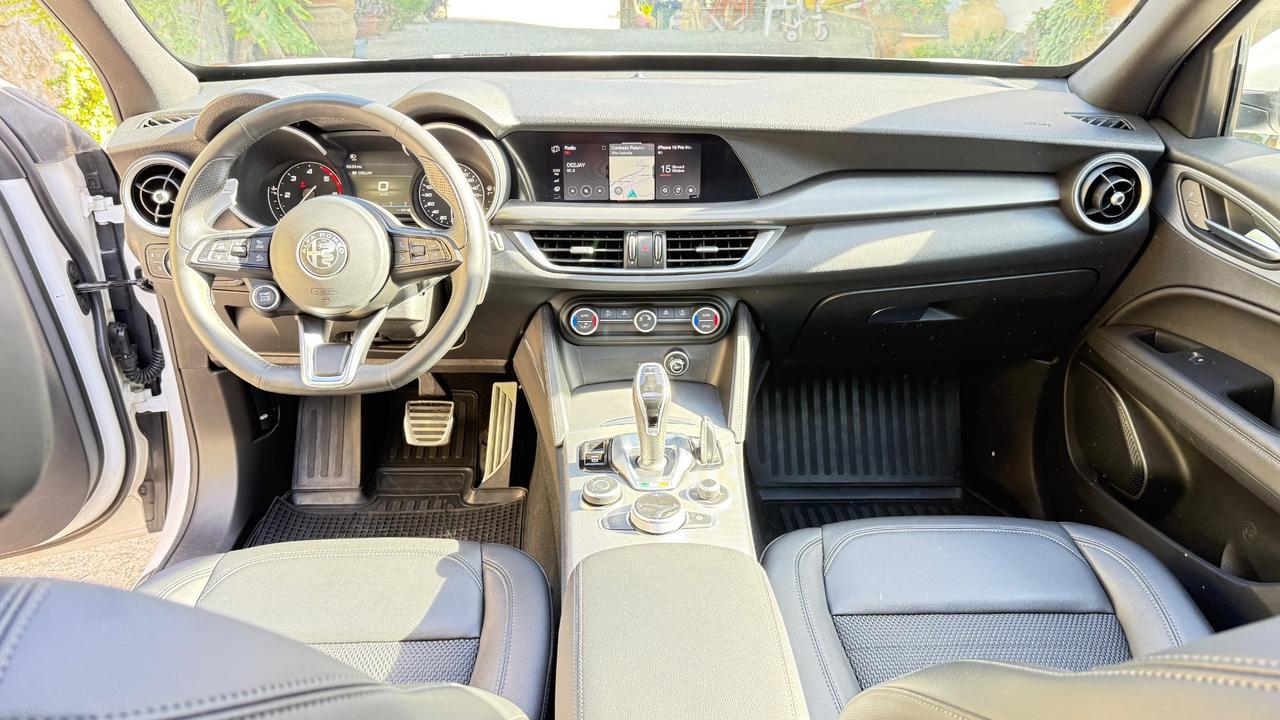 Alfa Romeo Stelvio 2.2 Turbodiesel 190 CV AT8 Q4 Sprint