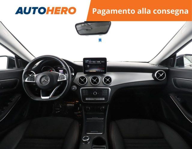 MERCEDES-BENZ CLA 200 d Automatic Premium