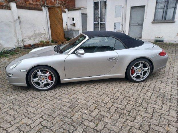 PORSCHE 911 Carrera S Cabriolet