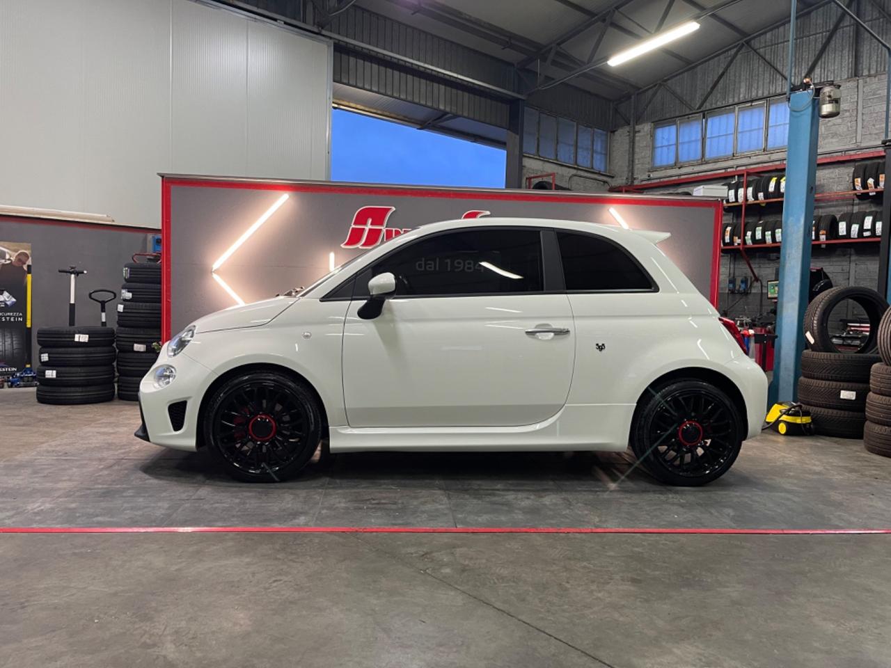 Abarth 595 1.4 Turbo T-Jet 145 CV