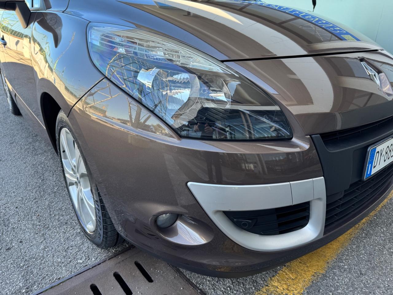 Renault Scenic X-Mod 1.5 dCi 110CV Luxe