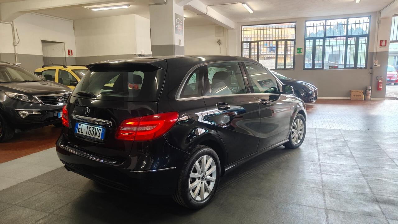 Mercedes-benz B 180 CDI BlueEFFICIENCY Executive