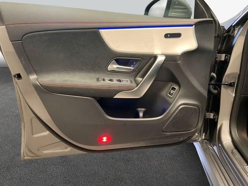 Mercedes-Benz CLA CLA 180 d AMG Line Advanced Plus Camera 360° Multibeam Led