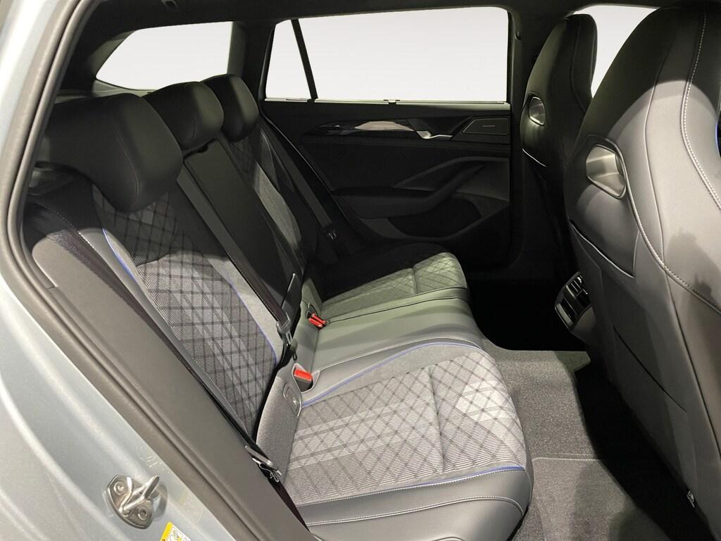 Volkswagen Passat 1.5eTSI 150CV DSG R-Line (MHEV)