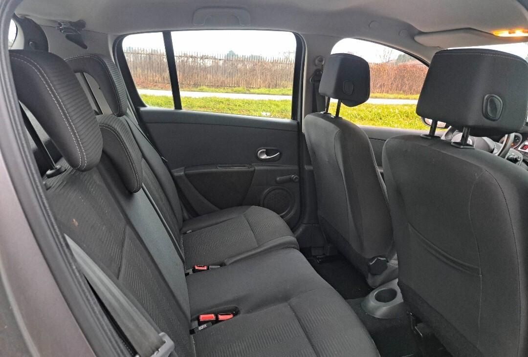 Renault Clio 1.2 16V 5 porte GPL Dynamique