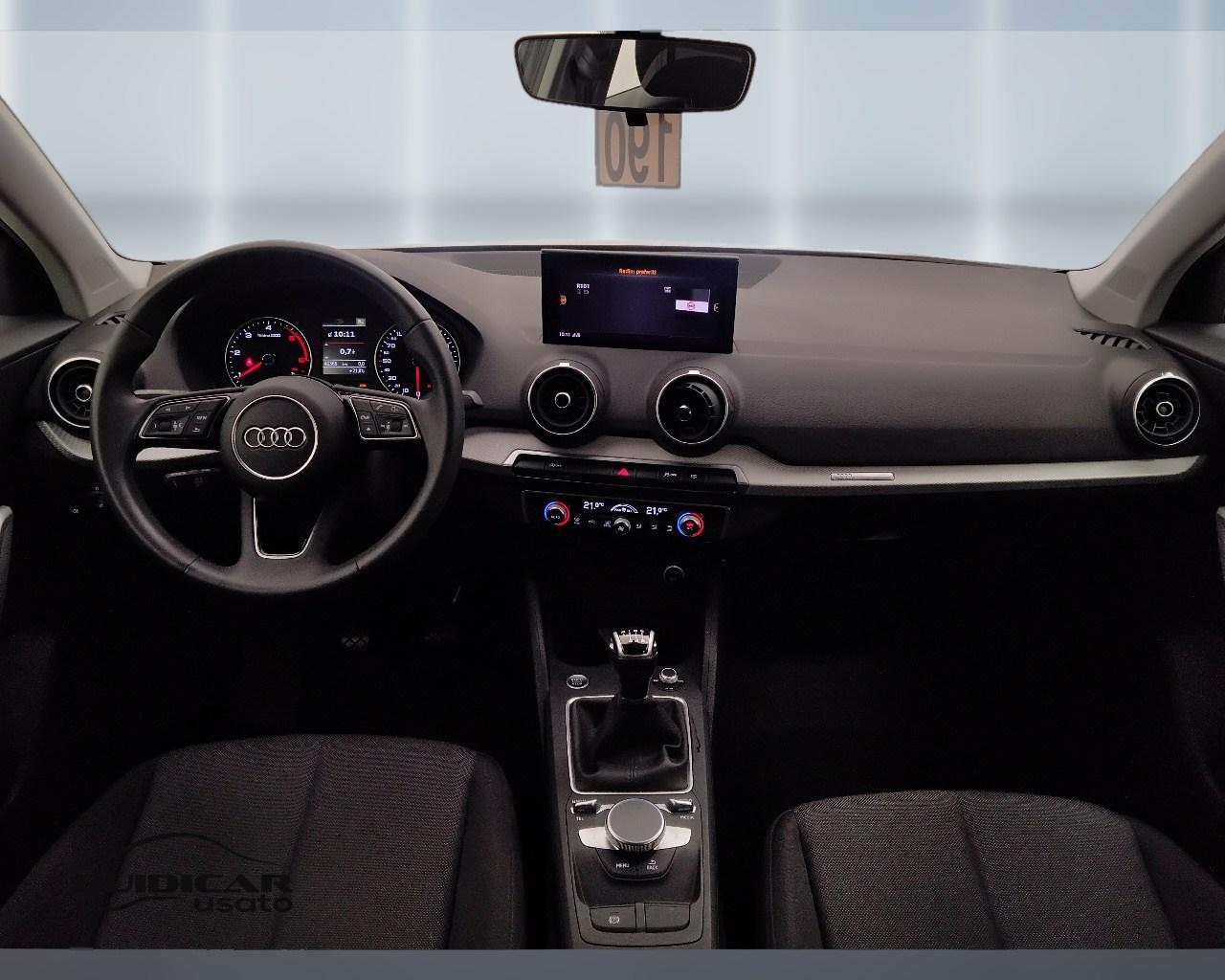 AUDI Q2 I 2021 - Q2 30 2.0 tdi Business