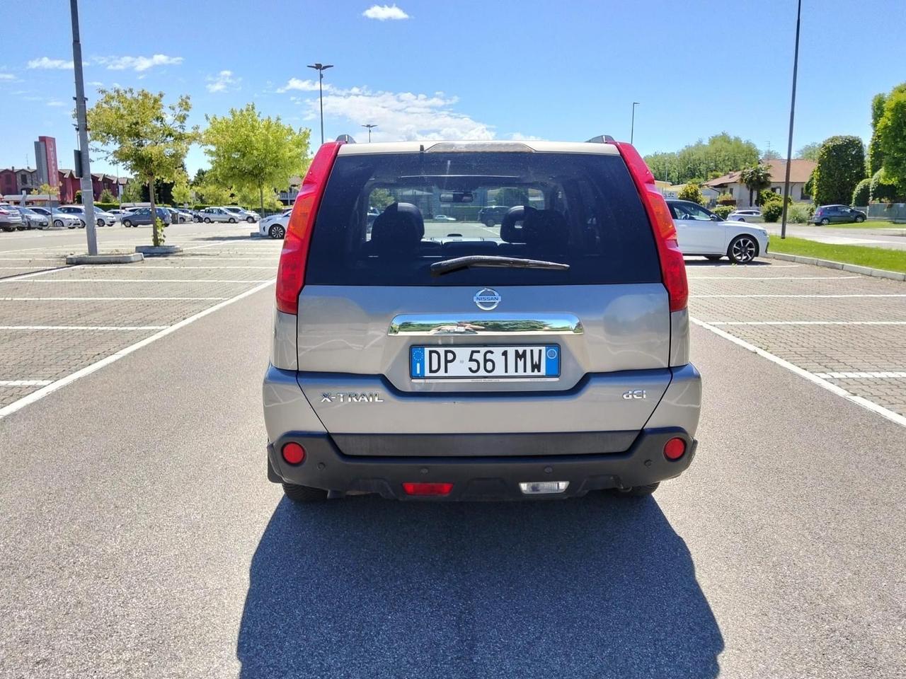 Nissan X-Trail 2.0 dCi 150CV Automatic*Tetto*Pelle
