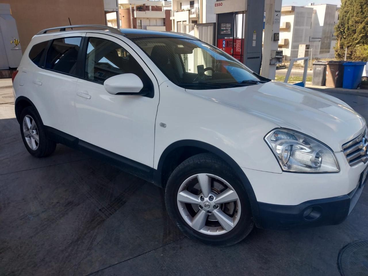 Nissan Qashqai Qashqai 2 2.0 dCi 4WD Tekna