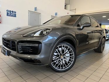 PORSCHE Cayenne Coupé 4.0 V8 Turbo //BOSE/SPORT CHRONO//22//