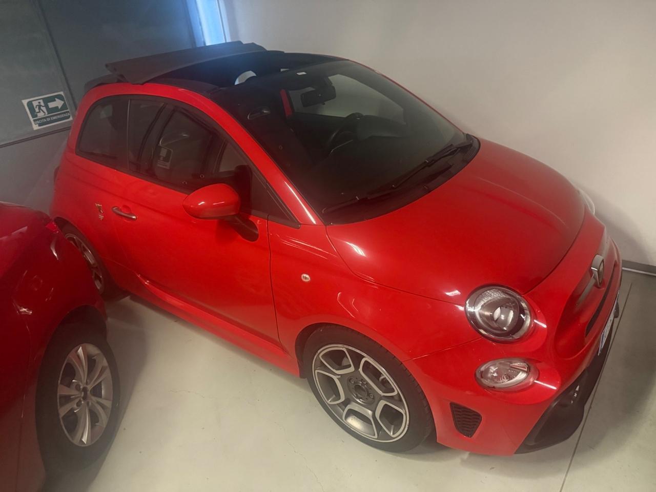 Abarth 595 C 1.4 Turbo T-Jet 145 CV