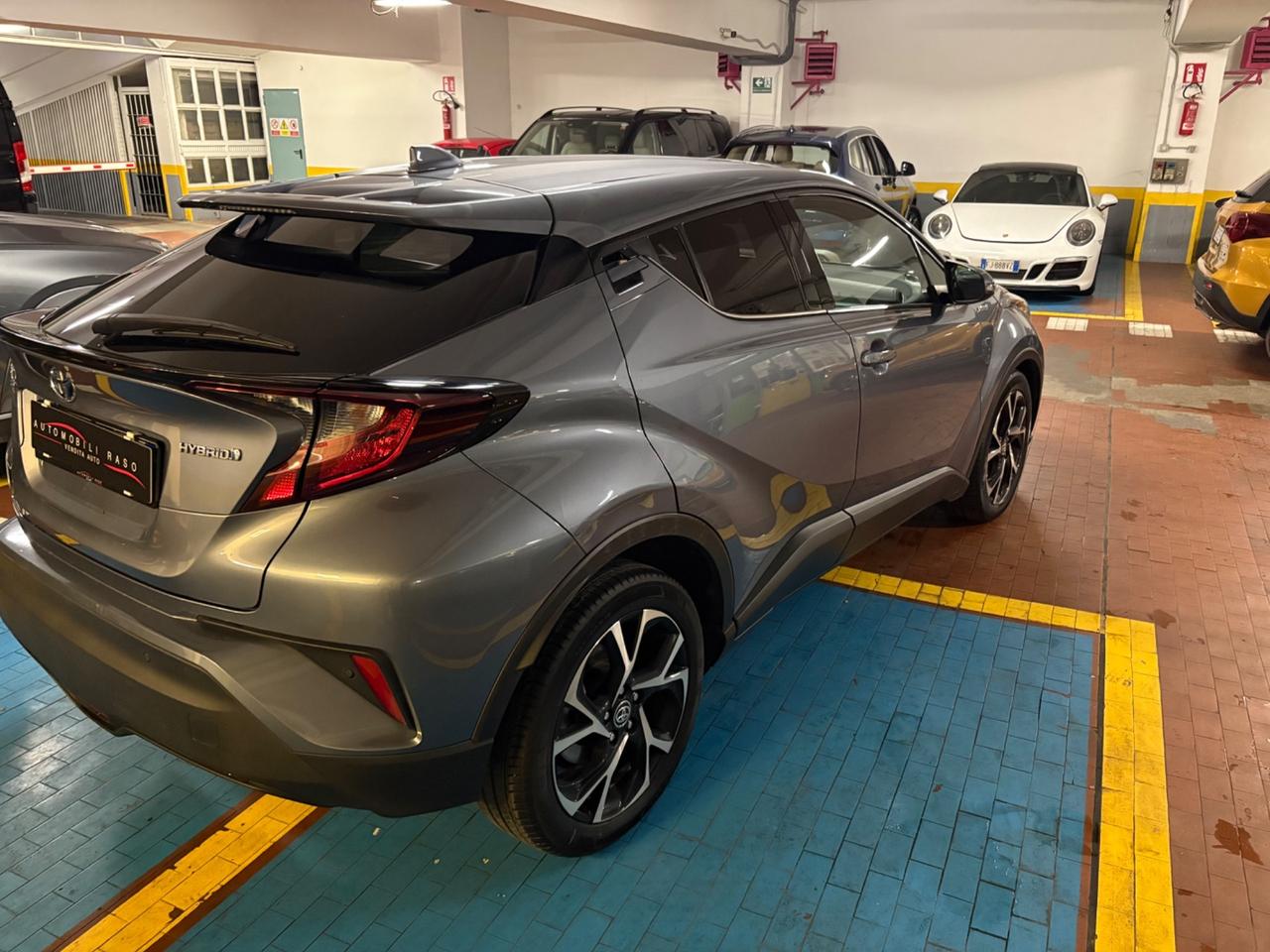 Toyota C-HR 2.0 Hybrid E-CVT Trend
