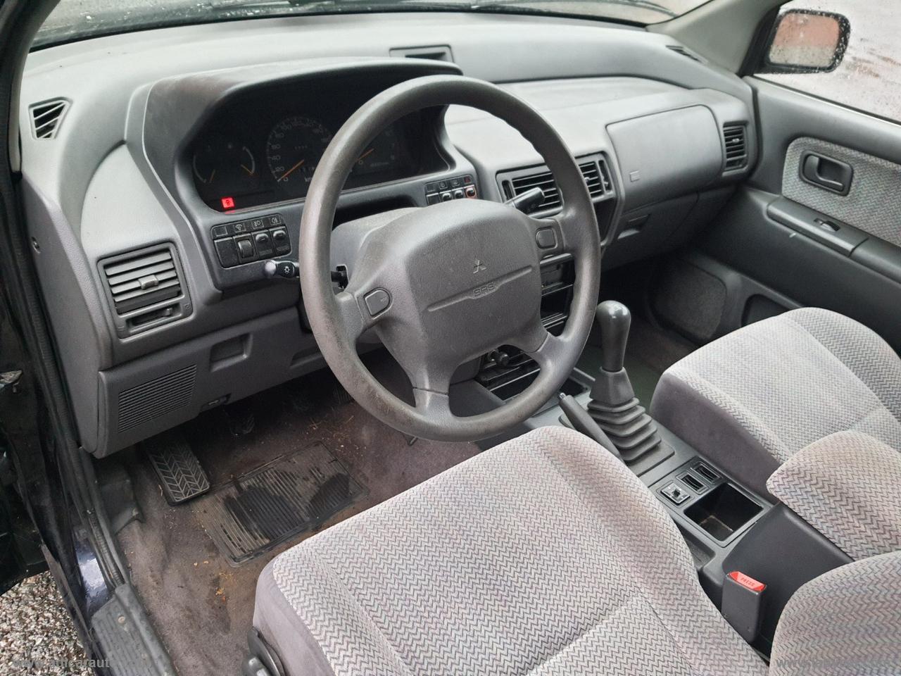 MITSUBISHI Space Wagon 2.0i 16v 6 POSTI