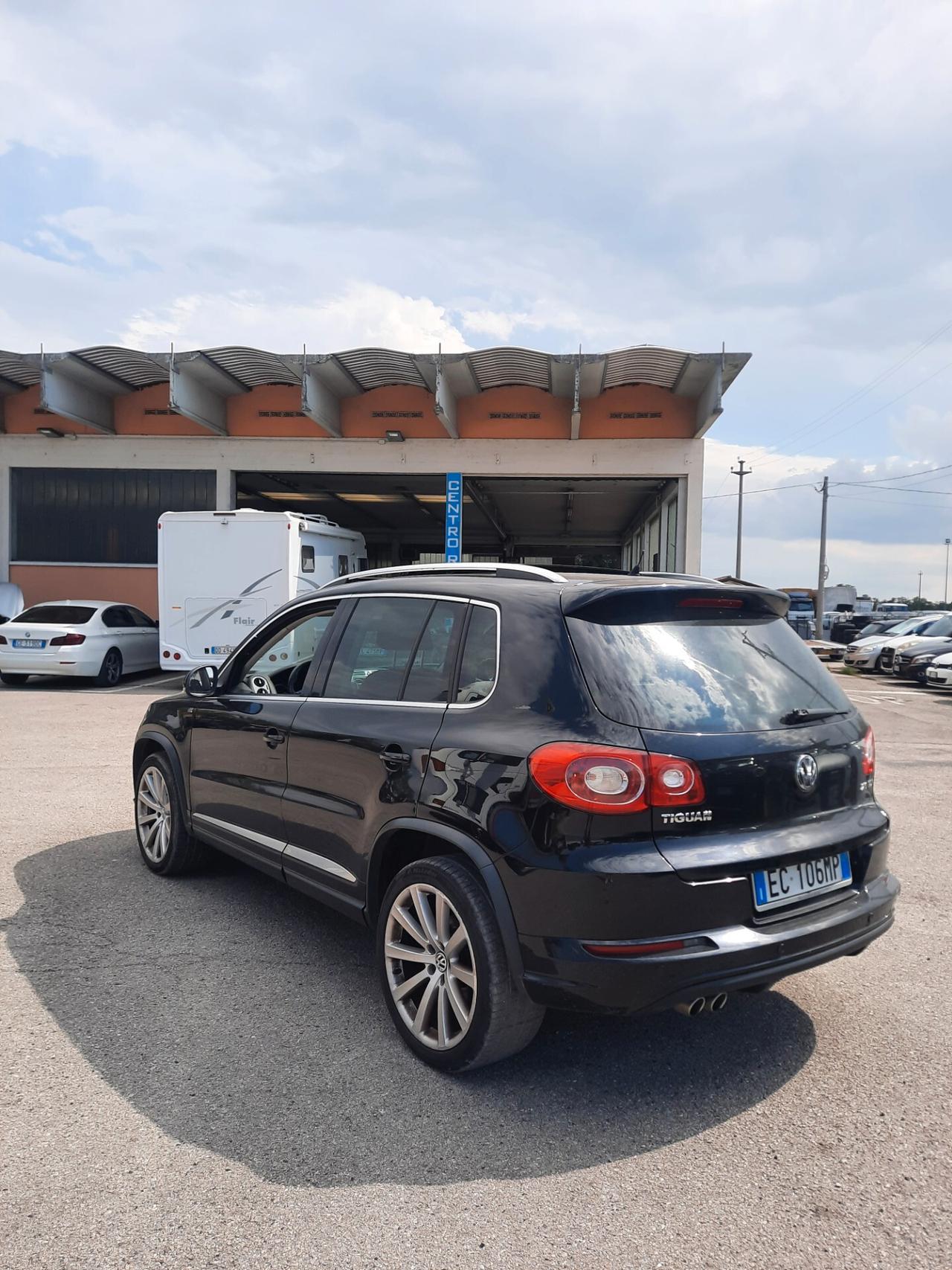 Volkswagen Tiguan 2.0 TDI 170 CV DPF 4MOTION R-Line