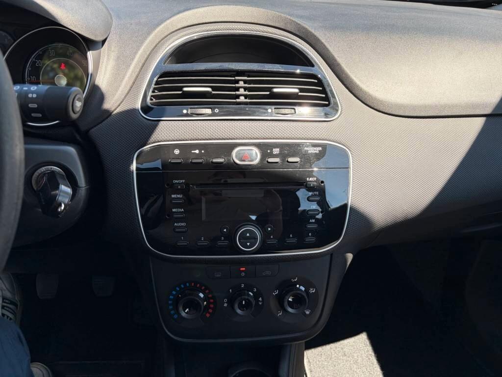Fiat Punto 1.2 8V 5 porte Street