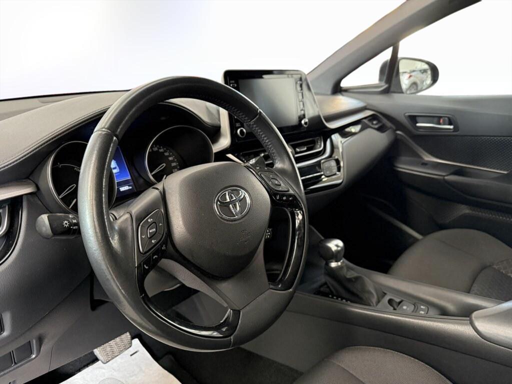 Toyota C-HR 1.8 Hybrid Active E-CVT