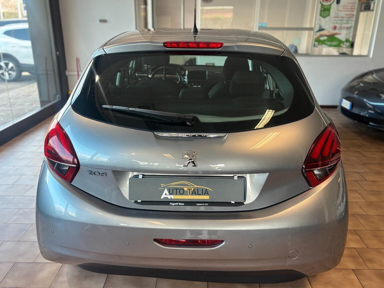 Peugeot 208 5p 1.2 puretech*CINGHIA FATTA*PER NEOPATENTATI