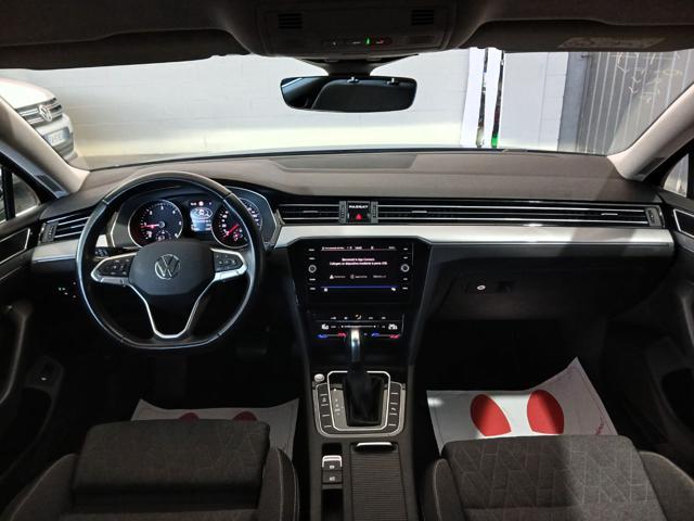 VOLKSWAGEN Passat Variant 2.0 TDI DSG Business + KM SOLO AUTOSTRADA!!!