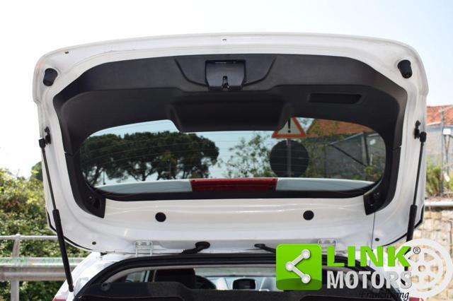 FORD Fiesta 1.4 TDCi 70CV 3 porte Titanium