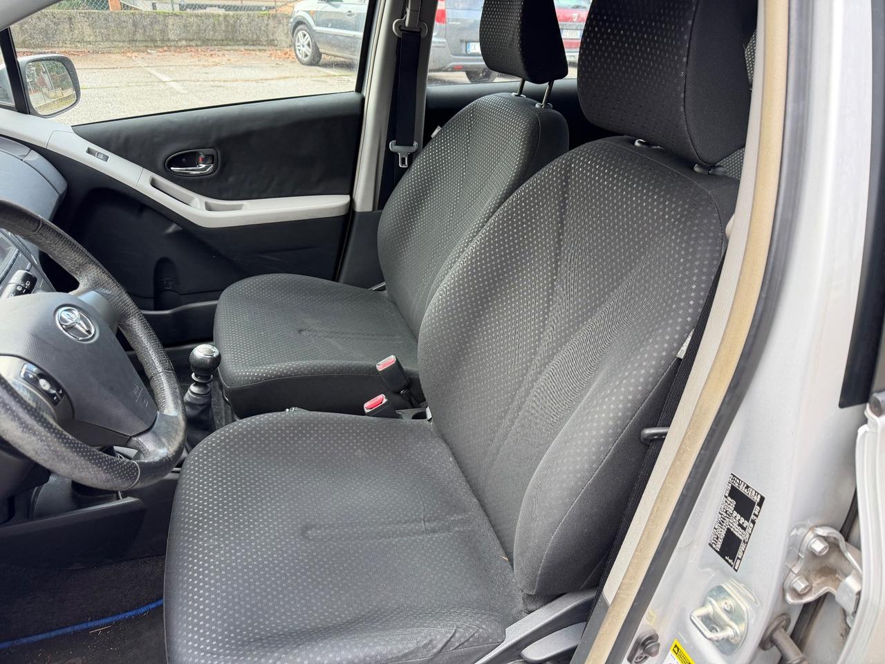 Toyota Yaris 1.3 3 porte Sol