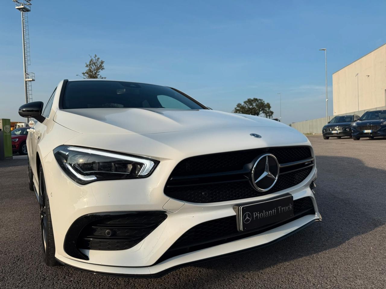Mercedes-benz CLA 250 35 AMG 4Matic