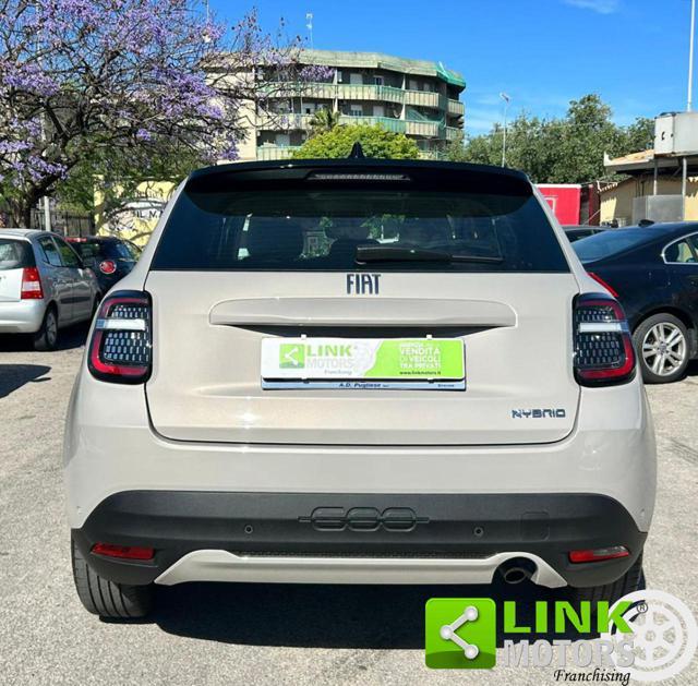 FIAT 600 Hybrid 100 CV DCT MHEV La Prima