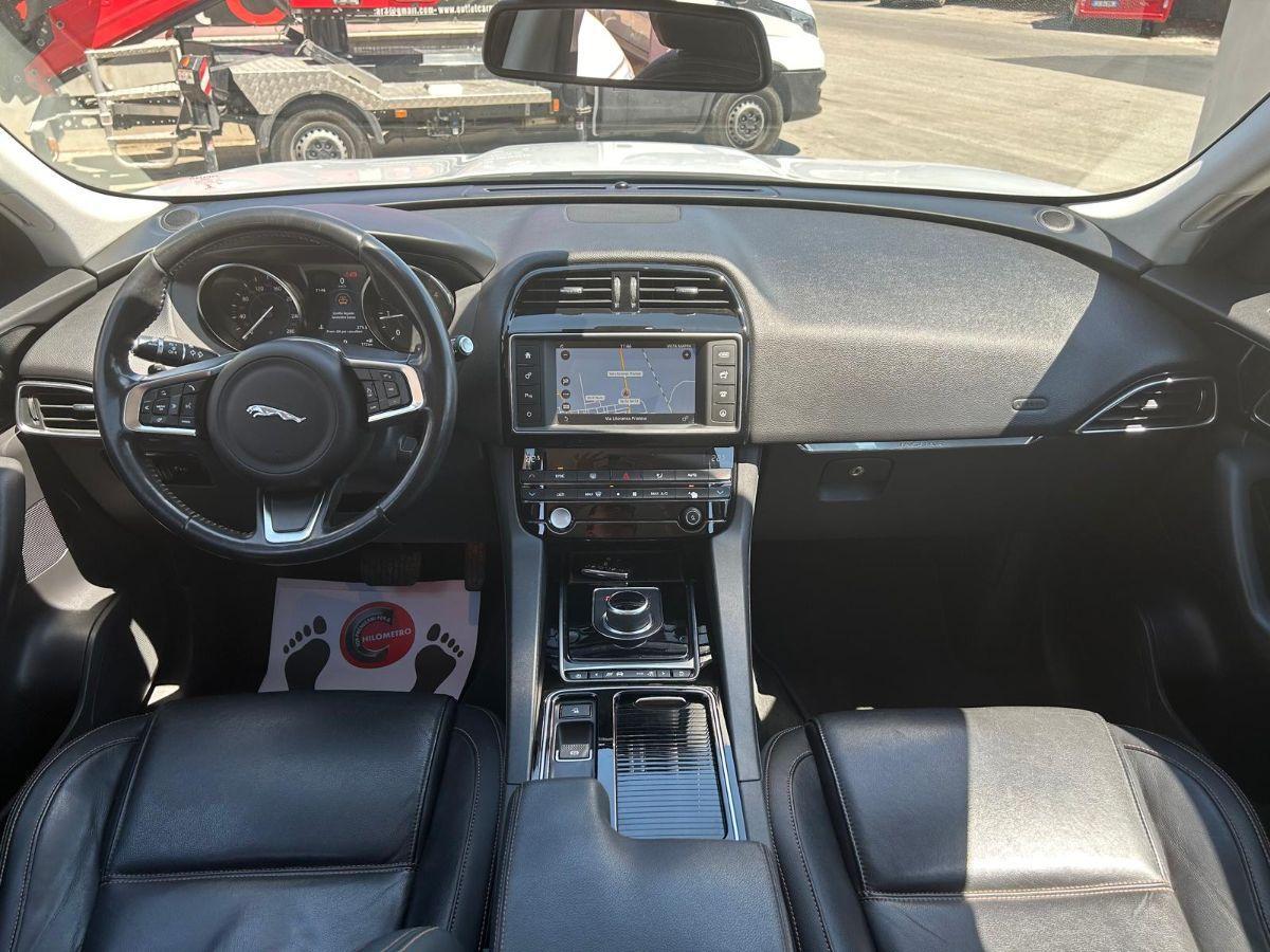 JAGUAR - F-Pace - 2.0d 180 CV AWD aut. Prestige