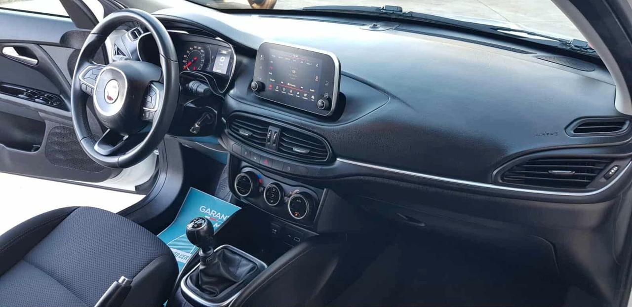 Fiat Tipo 1.6 Mjt S&S SW Lounge