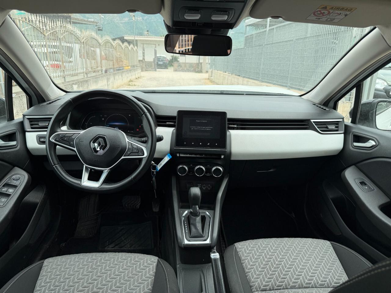 RENAULT CLIO 2023 1.6 HYBRID *AUTOM * AIRB OK