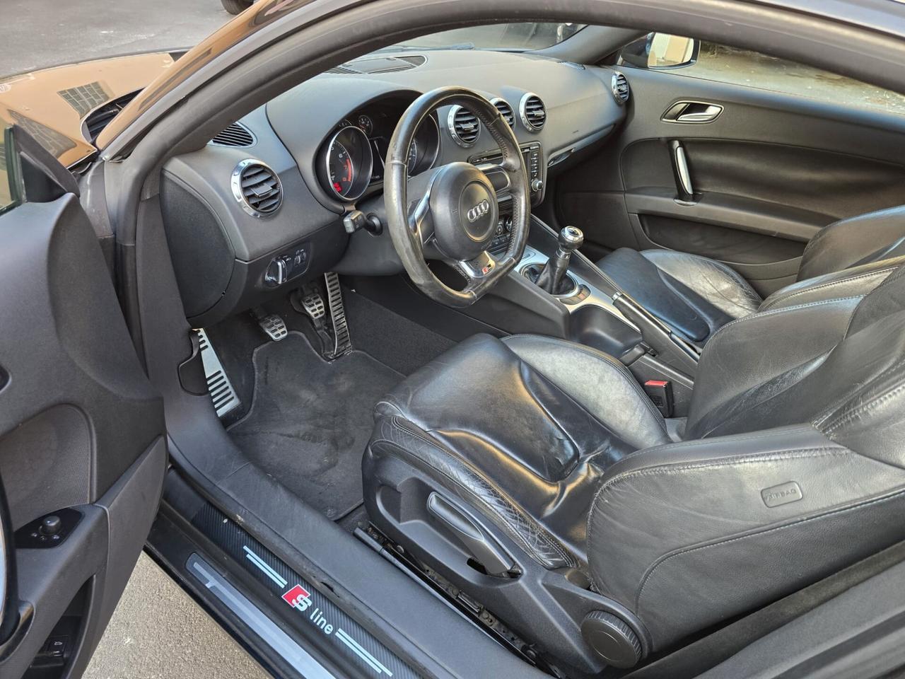 Audi TT Coupé 2.0 TFSI possibilita 12 mesi garanzia