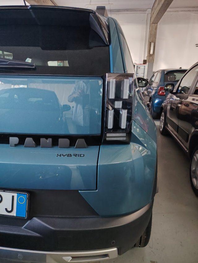 FIAT Grande Panda 1.2 100 CV S&S La Prima