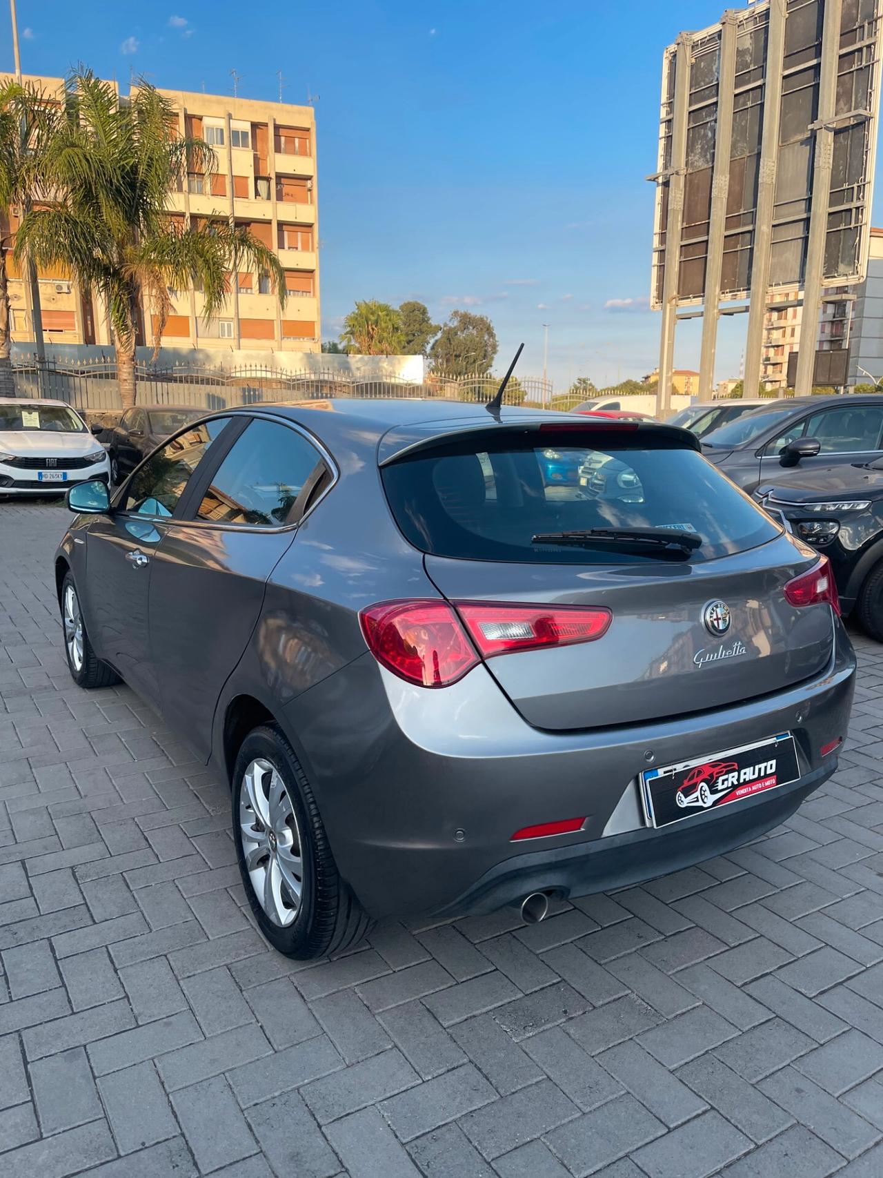 Alfa Romeo Giulietta 1.6 JTDm-2 105 CV