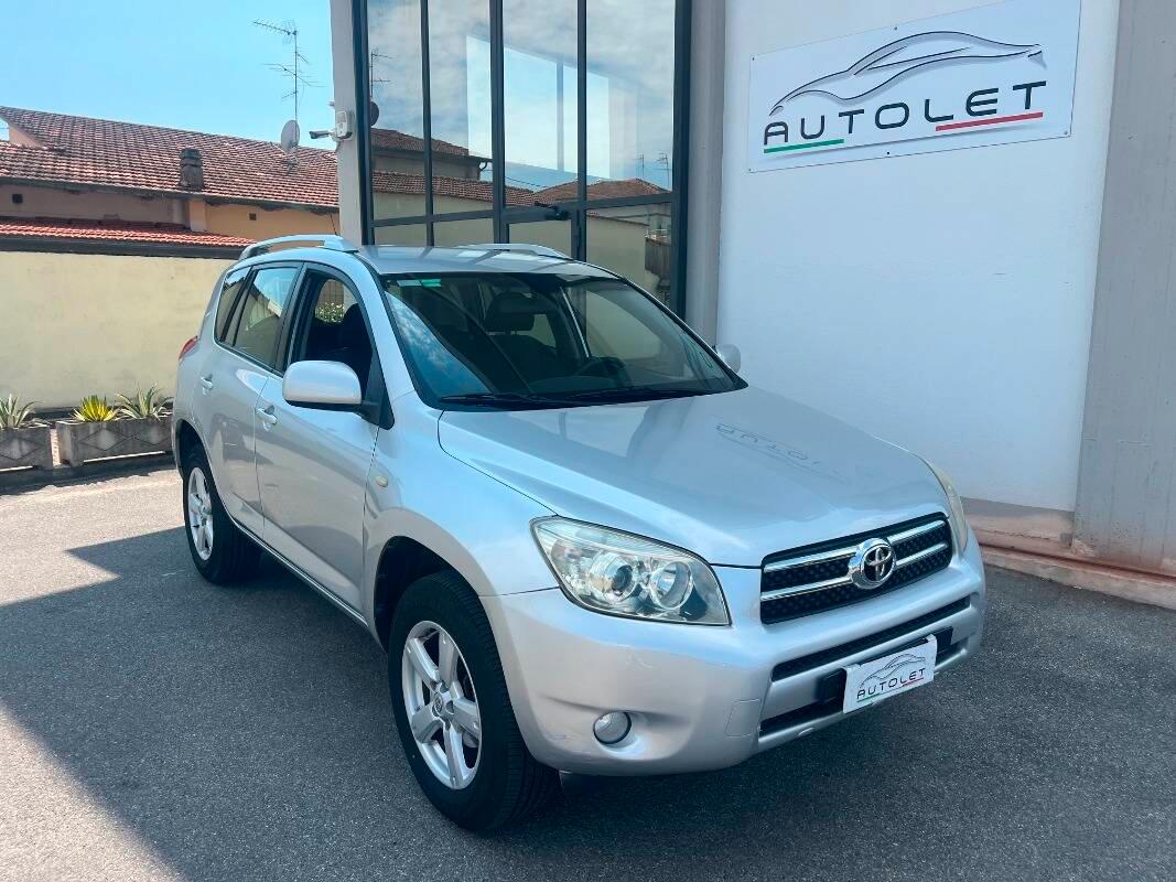 Toyota RAV4 2.2 d-4d 136cv