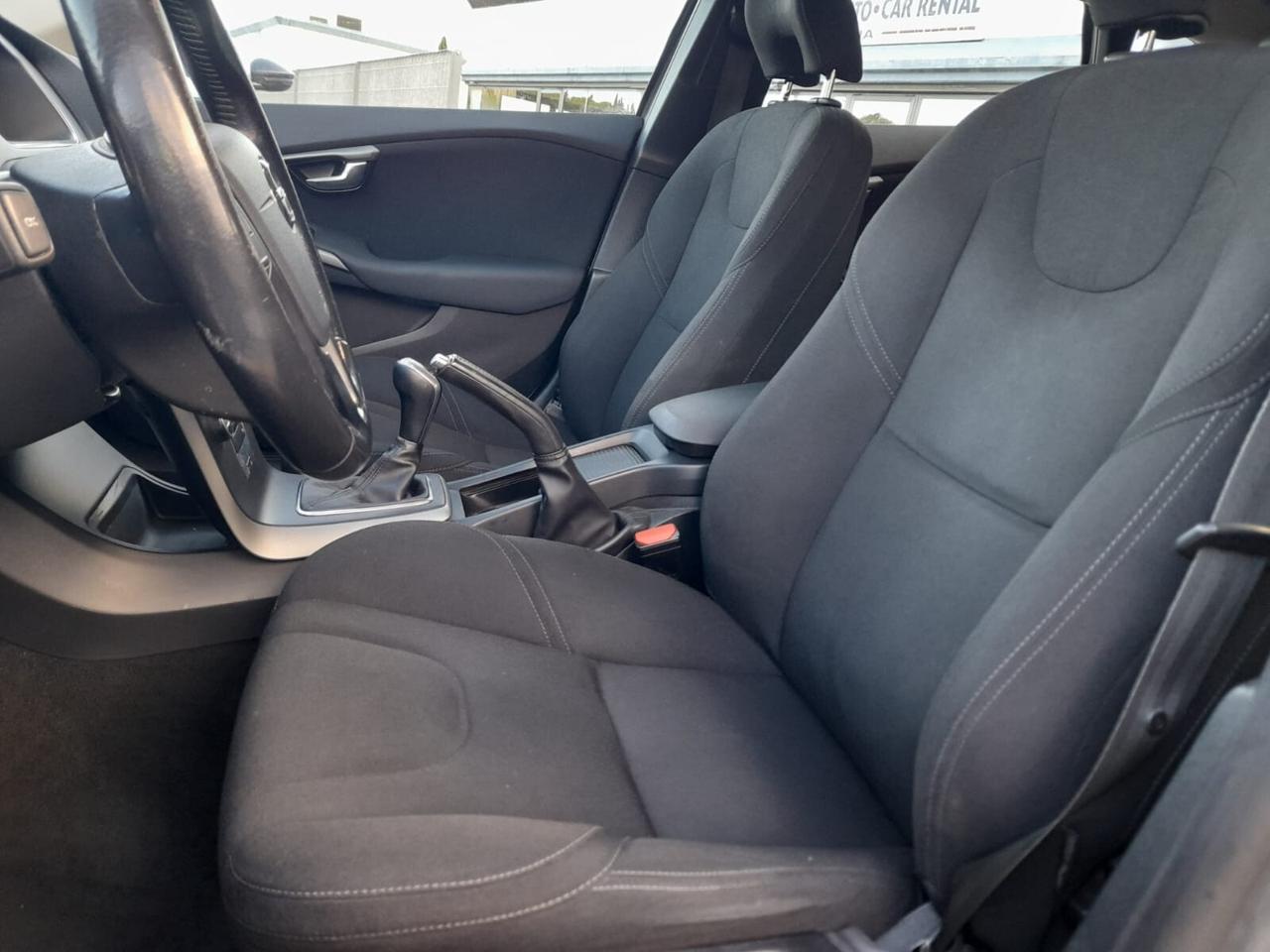 Volvo V40 Cross Country D2 Kinetic