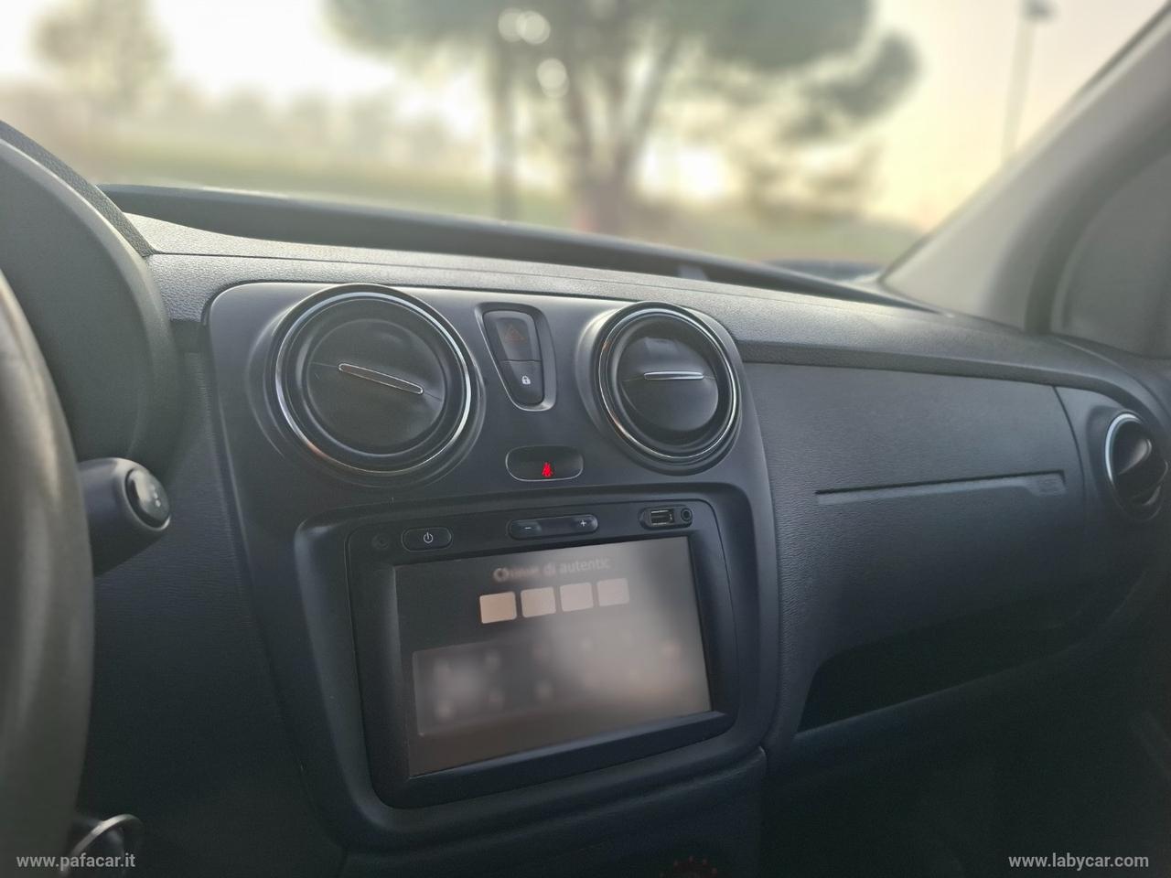 DACIA Dokker 1.6 8V 100 CV S&S SS GPL Lauréate Family