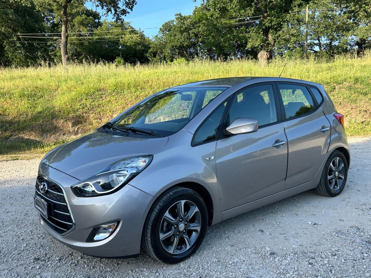 Hyundai iX20 1.4 90 CV GPL Comfort neopatentati permute