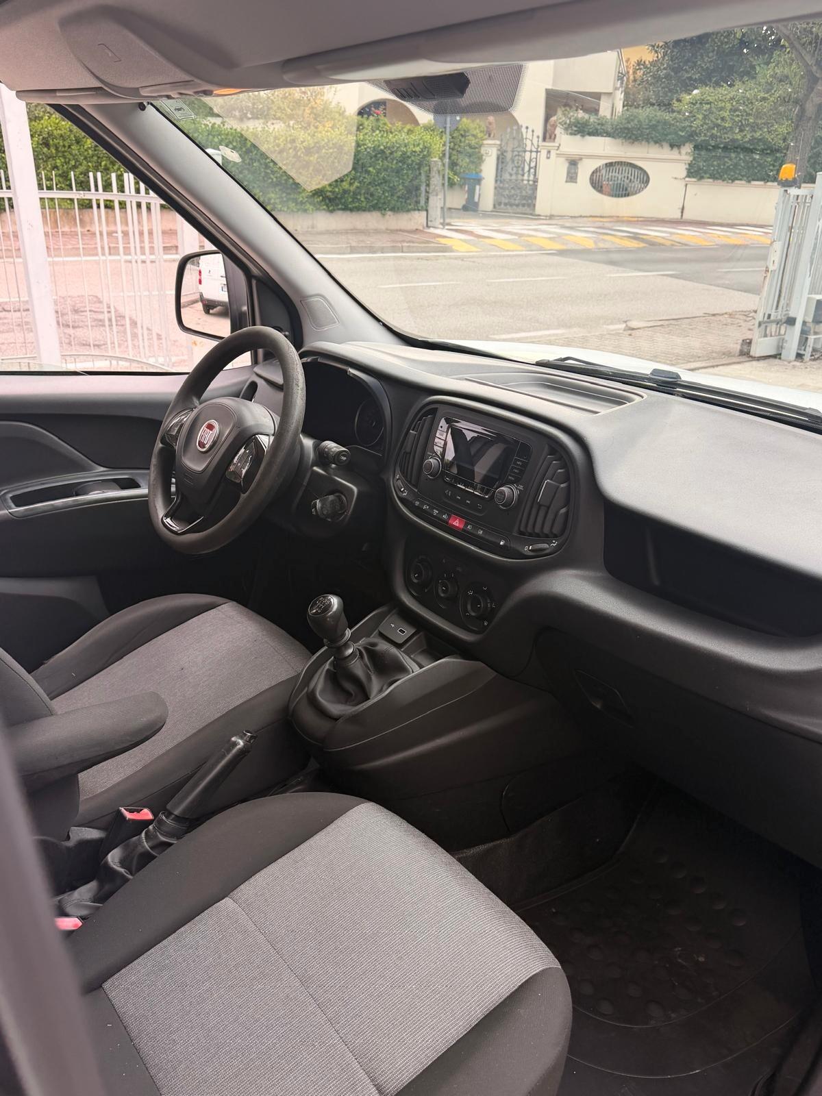FIAT DOBLÒ CARGO 1.4 T-JET NATURAL POWER SX