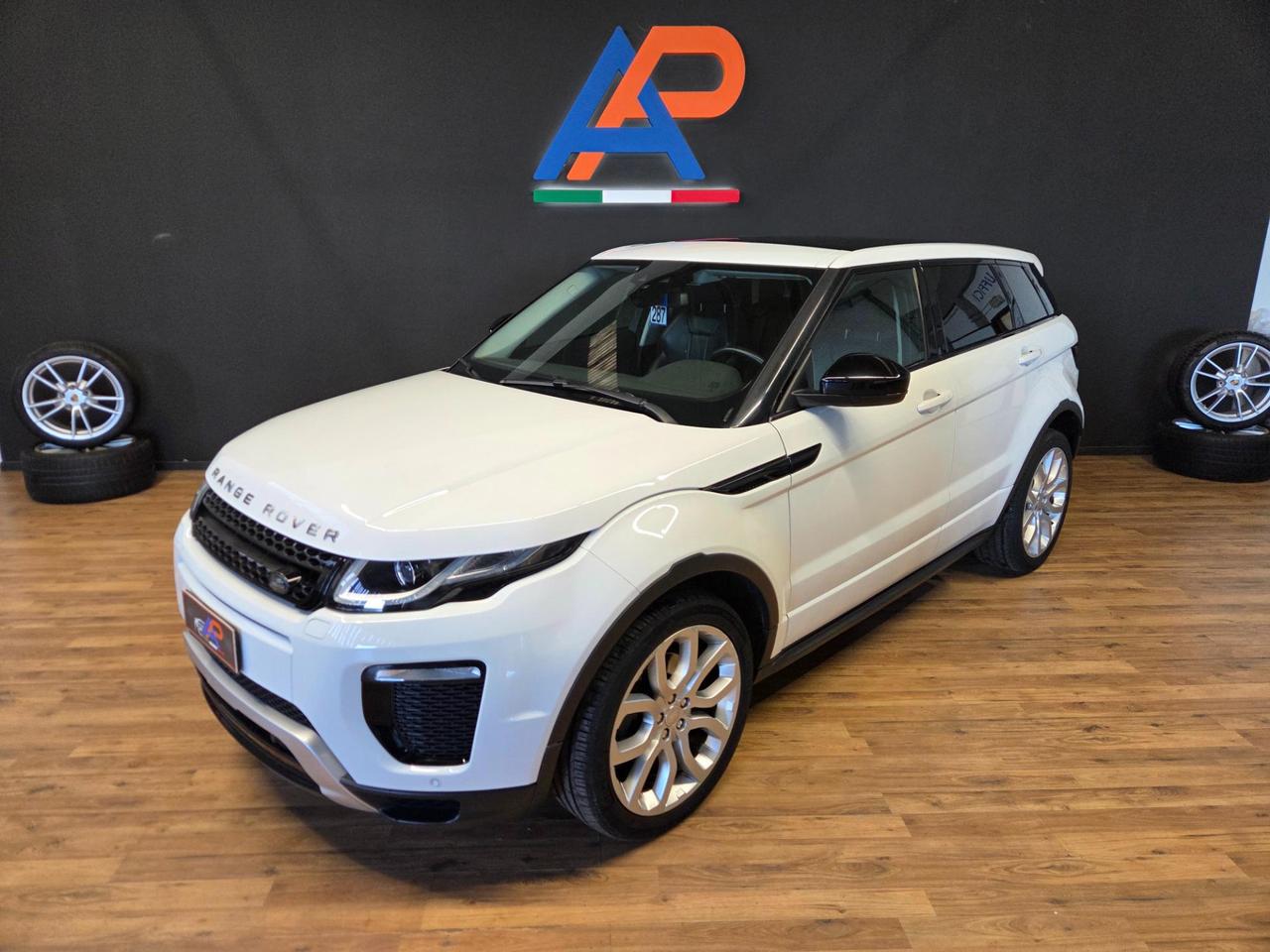 Land Rover Range Rover Evoque 5 Porte Range Rover Evoque 5p 2.0 td4 SE Dynamic 180cv auto