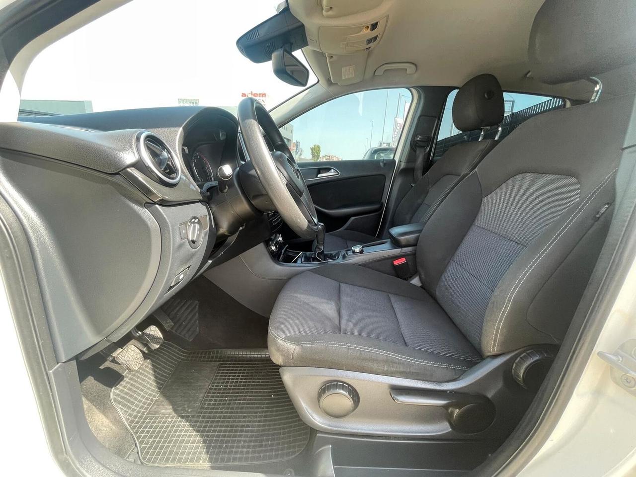Mercedes-benz B 180 CDI BlueEFFICIENCY Premium