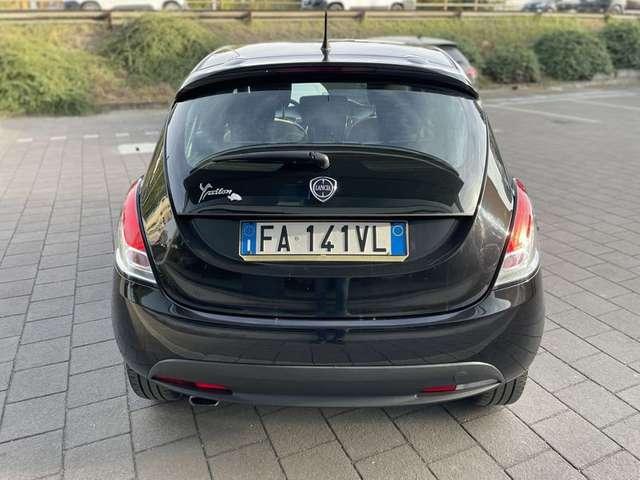 Lancia Ypsilon 1.2 69 CV 5 porte GPL Ecochic Silver