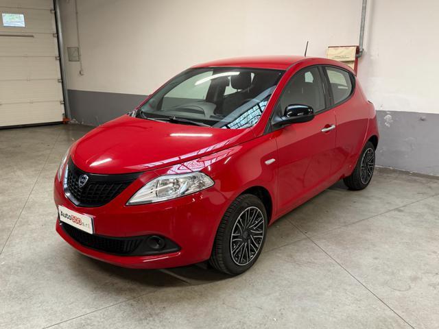 LANCIA Ypsilon 1.0 FireFly 5 porte S&S Hybrid Silver