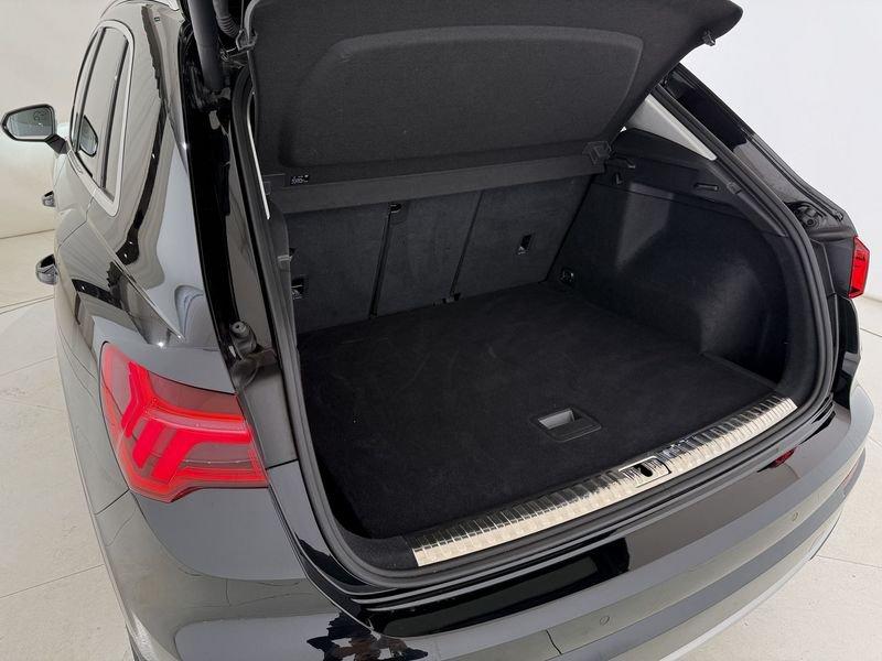 Audi Q3 Q3 35 2.0 tdi Business Advanced quattro s-tronic