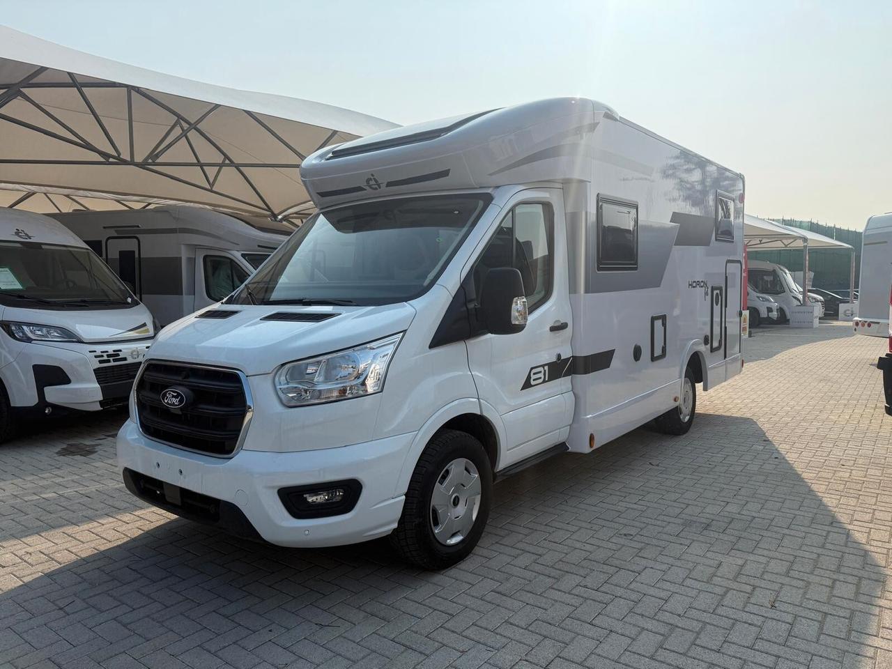 Ci International Horon Fit 81 XT camper