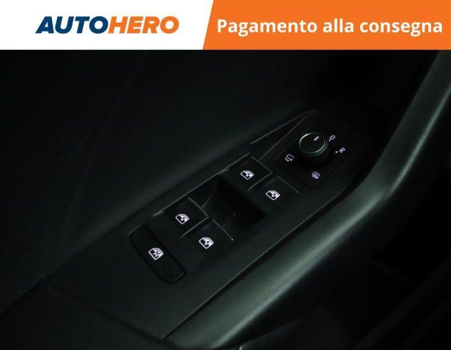 VOLKSWAGEN T-Cross 1.0 TSI 115 CV R-Line