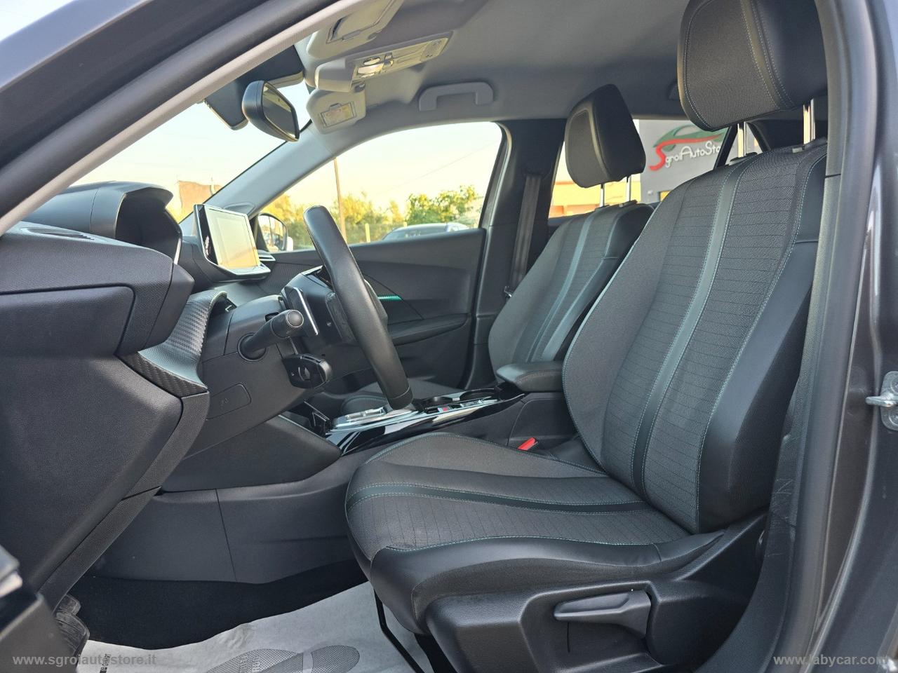 PEUGEOT 2008 BlueHDi 130 S&S EAT8 Allure Pack