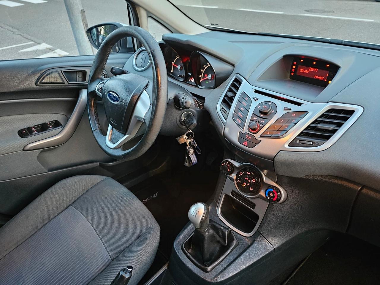 Ford Fiesta 1.4 TDCi 70cv Ikon*Clima*Unipro*Neopatentati